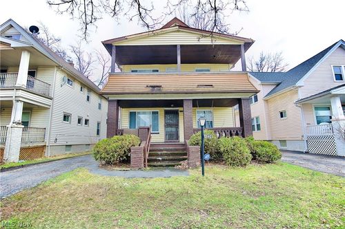 11224 Parkview Ave, Cleveland, OH, 44104-5058 | Card Image