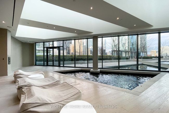 1408 - 100 Harbour St, Condo with 0 bedrooms, 1 bathrooms and null parking in Toronto ON | Image 23