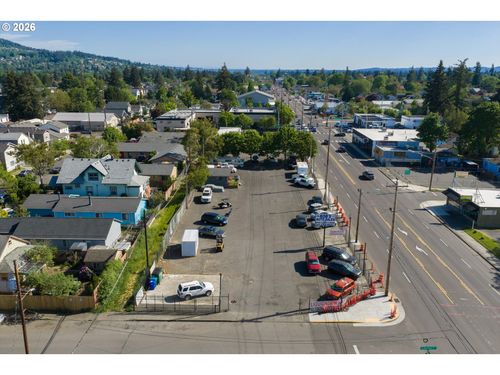 5826 Se 82nd Ave, Portland, OR, 97266 | Card Image