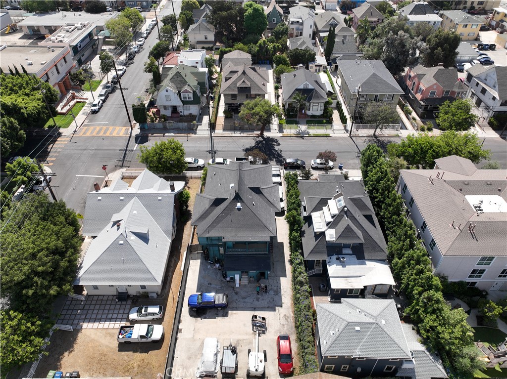 Residential Income in Los Angeles 4