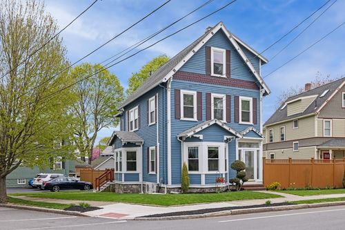 349 Washington St, Melrose, MA, 02176-4409 | Card Image