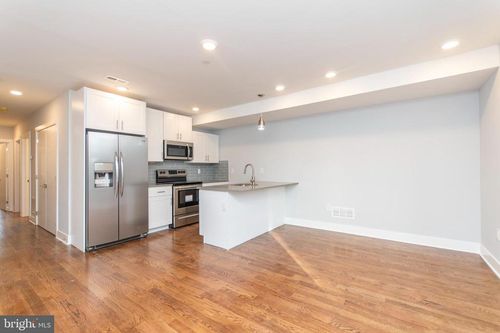 4-812 N Uber St, PHILADELPHIA, PA, 19130-2018 | Card Image