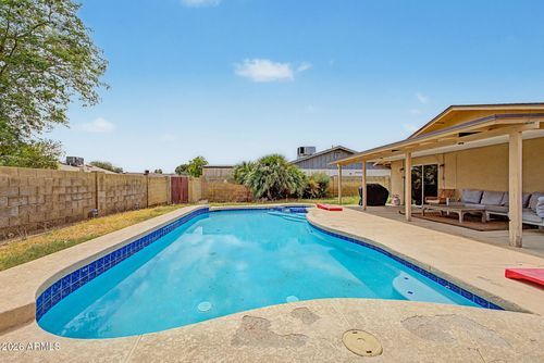8637 E Weldon Ave, Scottsdale, AZ, 85251-5077 | Card Image