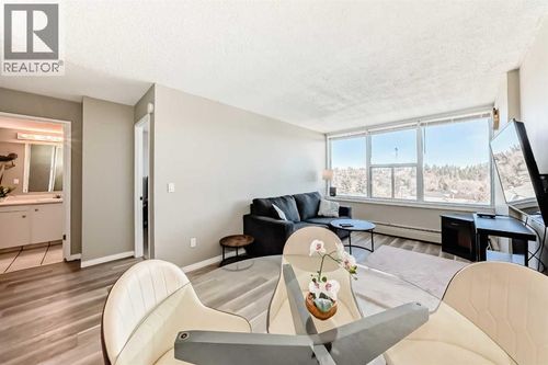 4820 47 Ave, Red Deer, AB, T4N6B9 | Card Image