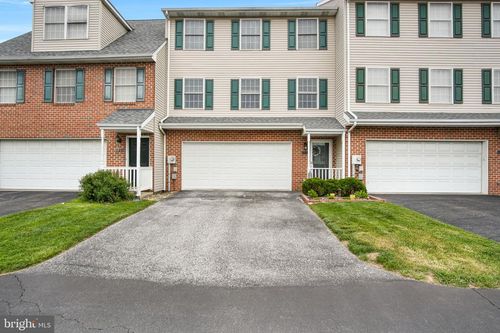 126 Country Ridge Dr, RED LION, PA, 17356-8860 | Card Image