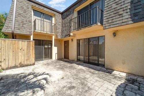 apt-2-5606 Malt Dr, FORT MYERS, FL, 33907-4650 | Card Image