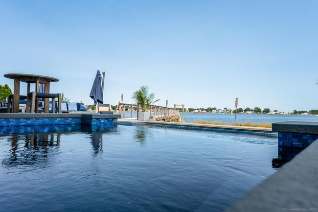 72 Shorefront Park, House other with 4 bedrooms, 7 bathrooms and 2 parking in Norwalk CT | Image 38