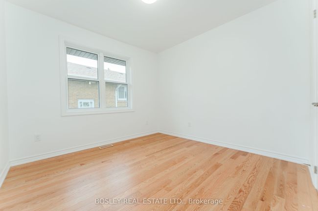 47 Tinder Cres, House other with 4 bedrooms, 2 bathrooms and 4 parking in North York ON | Image 28