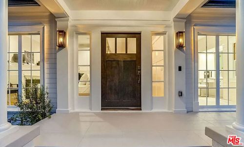 1524 N Sierra Bonita Ave, LOS ANGELES, CA, 90036-2409 | Card Image