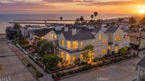 223 Marigold Ave, Corona del Mar, CA, 92625-3048 | Card Image