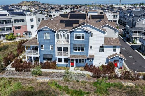 9532 Seawind Way, Newark, CA, 94560-7342 | Card Image