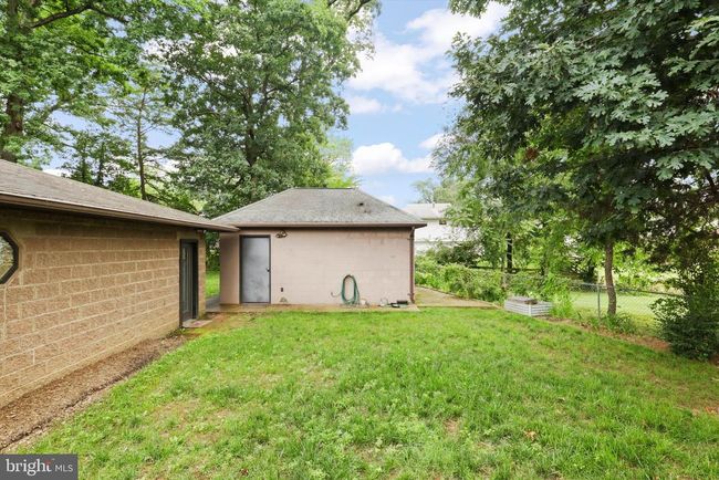 5806 Craig St, House other with 4 bedrooms, 2 bathrooms and null parking in SPRINGFIELD VA | Image 23