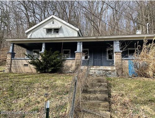 6 Billings Mill Rd, Tunkhannock, PA, 18657-7807 | Card Image