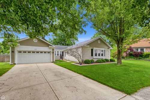 275 Essex Court, Aurora, IL, 60504 | Card Image
