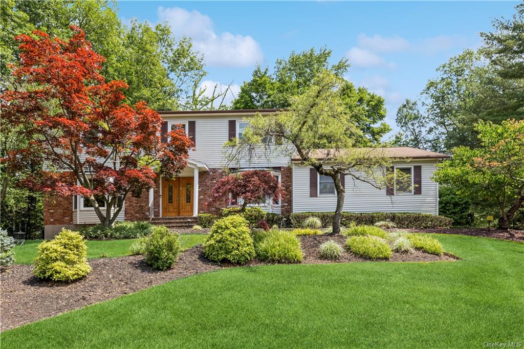Brookline Cir, New City, NY 10956
