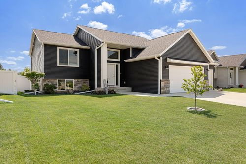 2102 14th Ave Ne, Austin, MN, 55912-2970 | Card Image