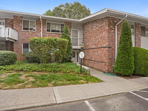 56-56 Southport Woods Dr, Southport, CT, 06890-1157 | Card Image