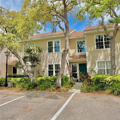 2122 Clover Hill Rd, PALM HARBOR, FL, 34683-1723 | Card Image