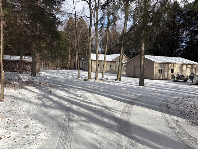 8632 W Blanchard Rd, House other with 7 bedrooms, 3 bathrooms and null parking in Blanchard MI | Image 10