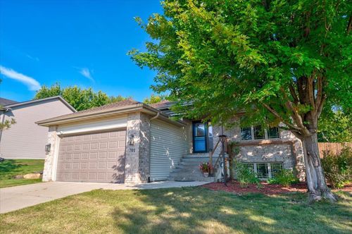 701 Killian Trail, Cottage Grove, WI, 53527 | Card Image