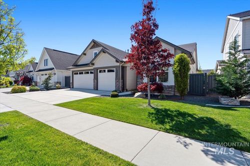 3833 E Mardia St, Meridian, ID, 83642-5482 | Card Image