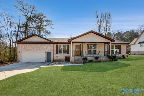 233 Carlin St, Albertville, AL, 35951-4001 | Card Image