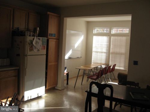 102-1915 Benning Rd Ne, WASHINGTON, DC, 20002-4723 | Card Image