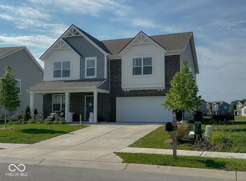 6773 Highland Way, Brownsburg, IN, 46112-7063 | Card Image