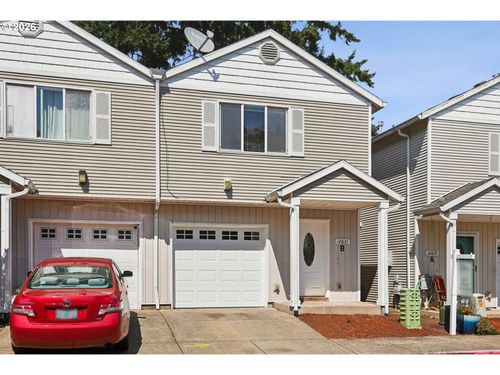 b-12631 Se Division St, Portland, OR, 97236-3292 | Card Image