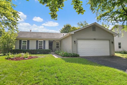 730 Applewood Ln, Algonquin, IL, 60102-4509 | Card Image