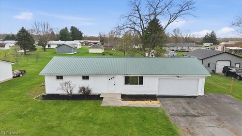 1491 Keener Rd W, Marion, OH, 43302-9502 | Card Image