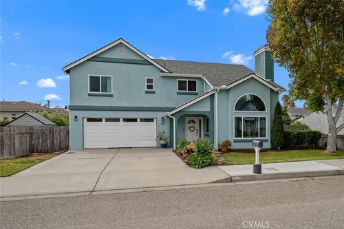 460 S 9th St, Grover Beach, CA, 93433 | Card Image
