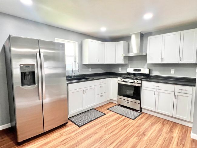 83 9 Th St, House other with 3 bedrooms, 2 bathrooms and null parking in Logansport IN | Image 8