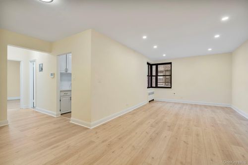 apt-310-32 88th St, East Elmhurst, NY, 11369-2107 | Card Image