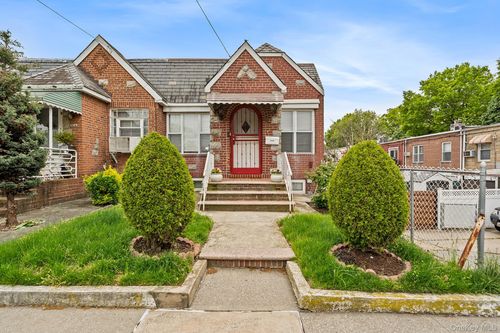 8612 133rd Avenue, New York, NY, 11417 | Card Image