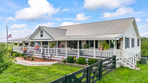 255 Rockbridge Ln, Willisburg, KY, 40078-8117 | Card Image
