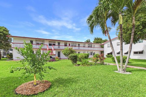 272 Northampton N, West Palm Beach, FL, 33417-1756 | Card Image