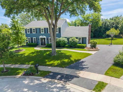 1525 Almond Ct, Downers Grove, IL, 60515-1340 | Card Image