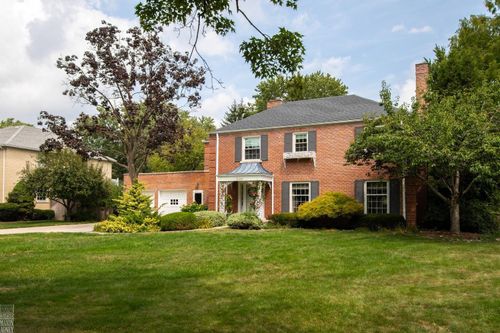 1024 Buckingham Rd, Grosse Pointe Park, MI, 48230-1441 | Card Image