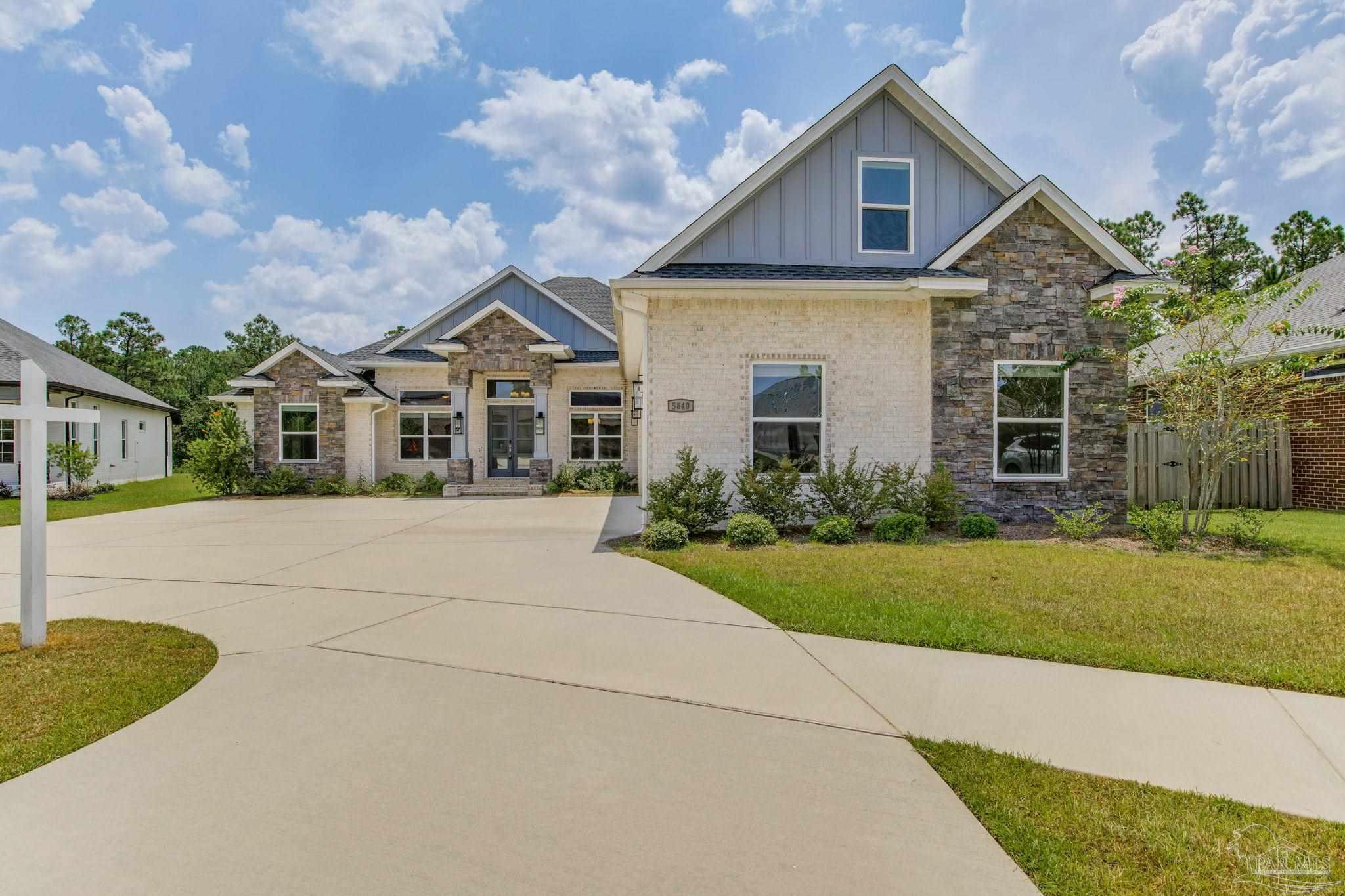 Huntington Creek Blvd, Pensacola, FL 32526