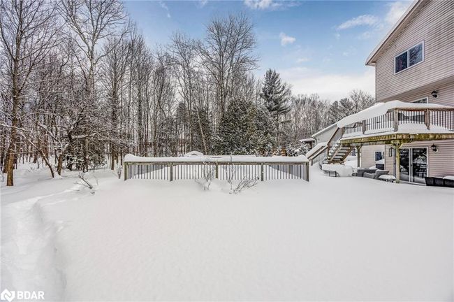 11 Maple Crt, House other with 3 bedrooms, 3 bathrooms and 8 parking in Coldwater ON | Image 42