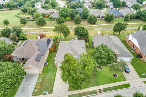 2401 Loon Lake Rd, Denton, TX, 76210-3387 | Card Image
