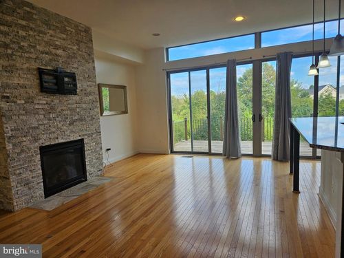23380 Evening Primrose Sq, BRAMBLETON, VA, 20148-6873 | Card Image