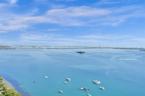 a-3646-1717 N Bayshore Dr, Miami, FL, 33132-1103 | Card Image