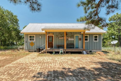 234 Sandy Rd, Rosanky, TX, 78953-9700 | Card Image