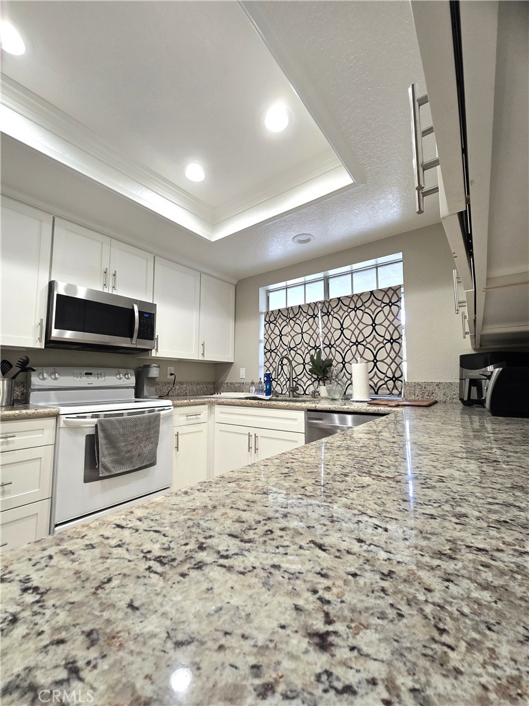 Residential Lease in La Habra 5