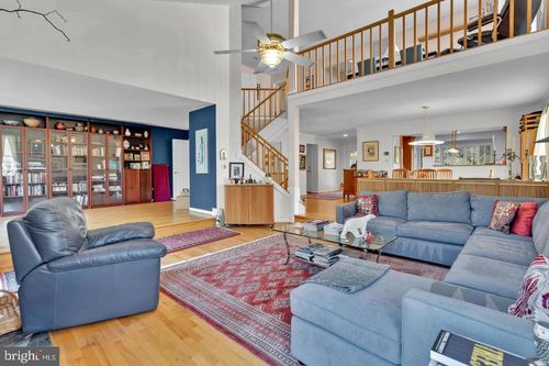 3407 Walnut Hill Ct, FALLS CHURCH, VA, 22042-3546 | Card Image