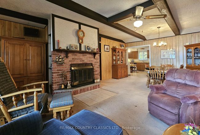 1282 Kamaniskeg Lake Rd, House other with 3 bedrooms, 1 bathrooms and 4 parking in Combermere ON | Image 12