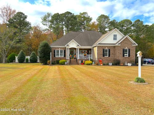 349 Barwick Dr, Washington, NC, 27889-8307 | Card Image