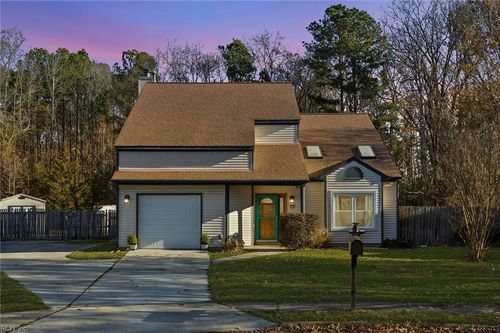 13 Alton Ct, Hampton, VA, 23669-1680 | Card Image